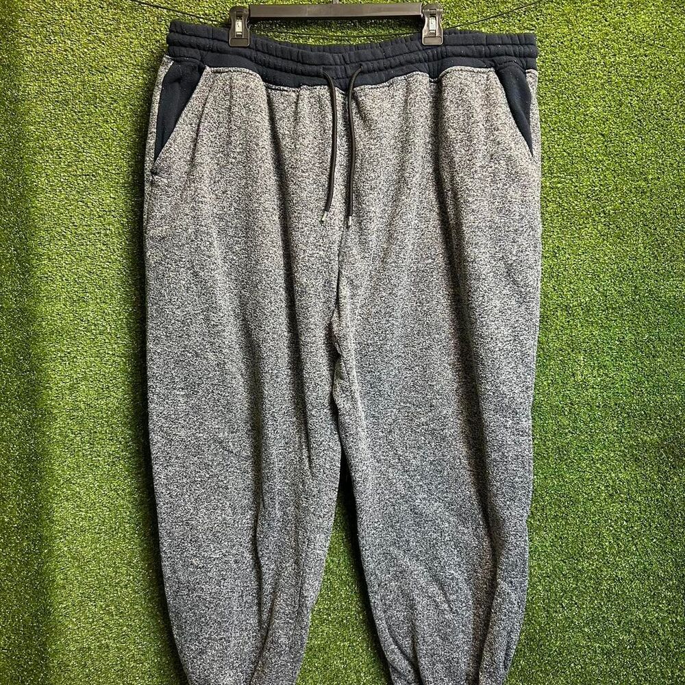 Southpole Men's Grey and Navy Joggers-tracksuits